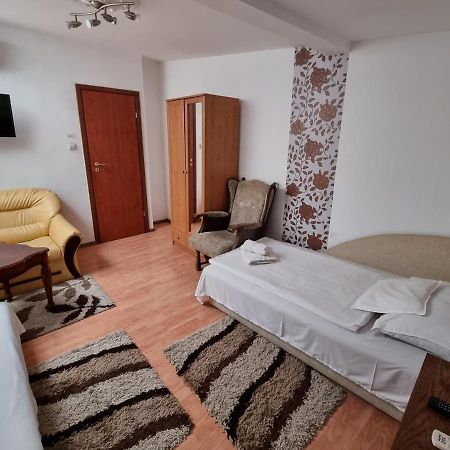 Bastya Wellness Hotel - Nyírbátor Bagian luar foto